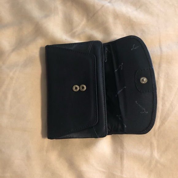Wallet - Picture 3 of 5